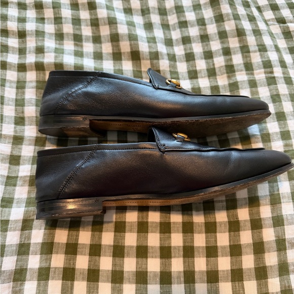 Gucci Black Leather Loafers with Gold Bit - Picture 2 of 9